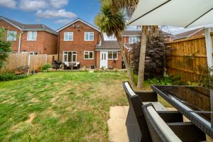 REAR GARDEN- click for photo gallery